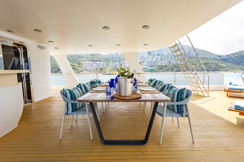 Grand Cru Yacht Photos Pics 