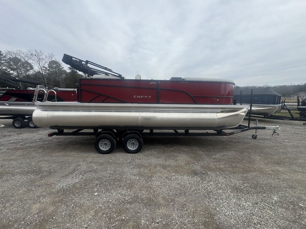 Crest Conquest 23 FT