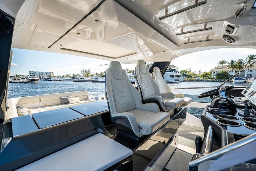 2022 Azimut Verve 47