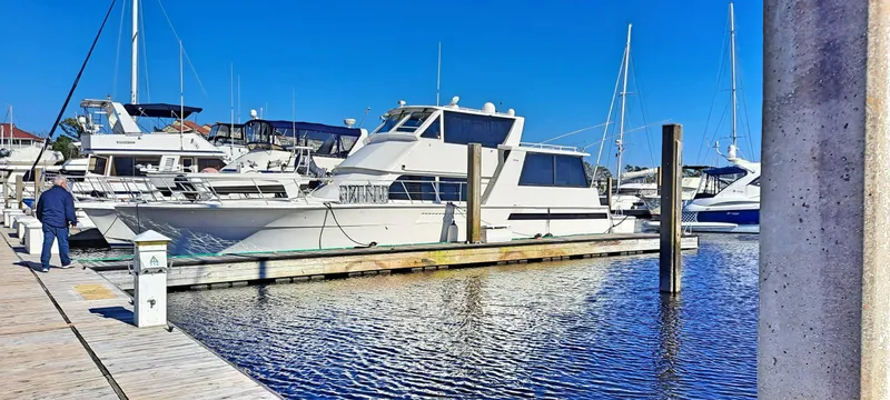 Thrill A Minute III Yacht Photos Pics 