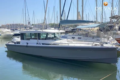 2016 Axopar 37 Cabin