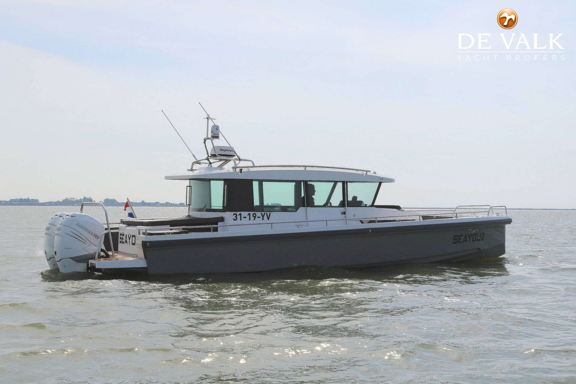 2016 Axopar 37 Cabin