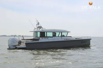 2016 Axopar 37 Cabin