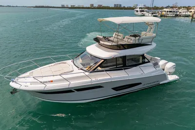 Regal 38 FXO