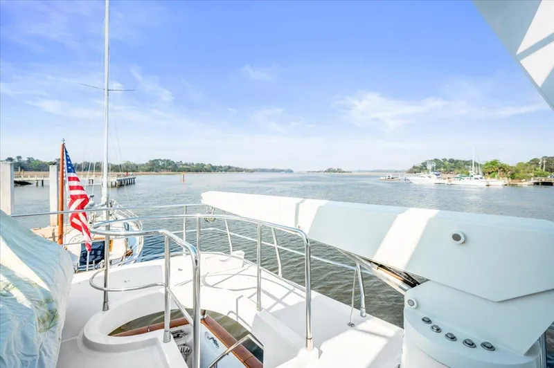  Yacht Photos Pics Dinghy Lift