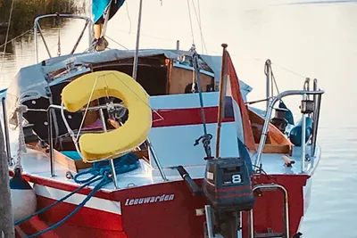 1976 Waarschip kwarttonner 725