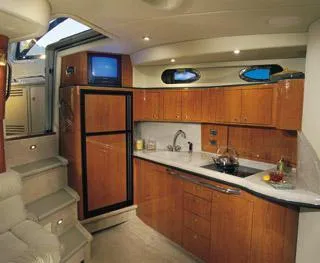  Yacht Photos Pics 410 - galley
