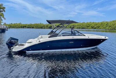 Sea Ray 270 SDX Outboard