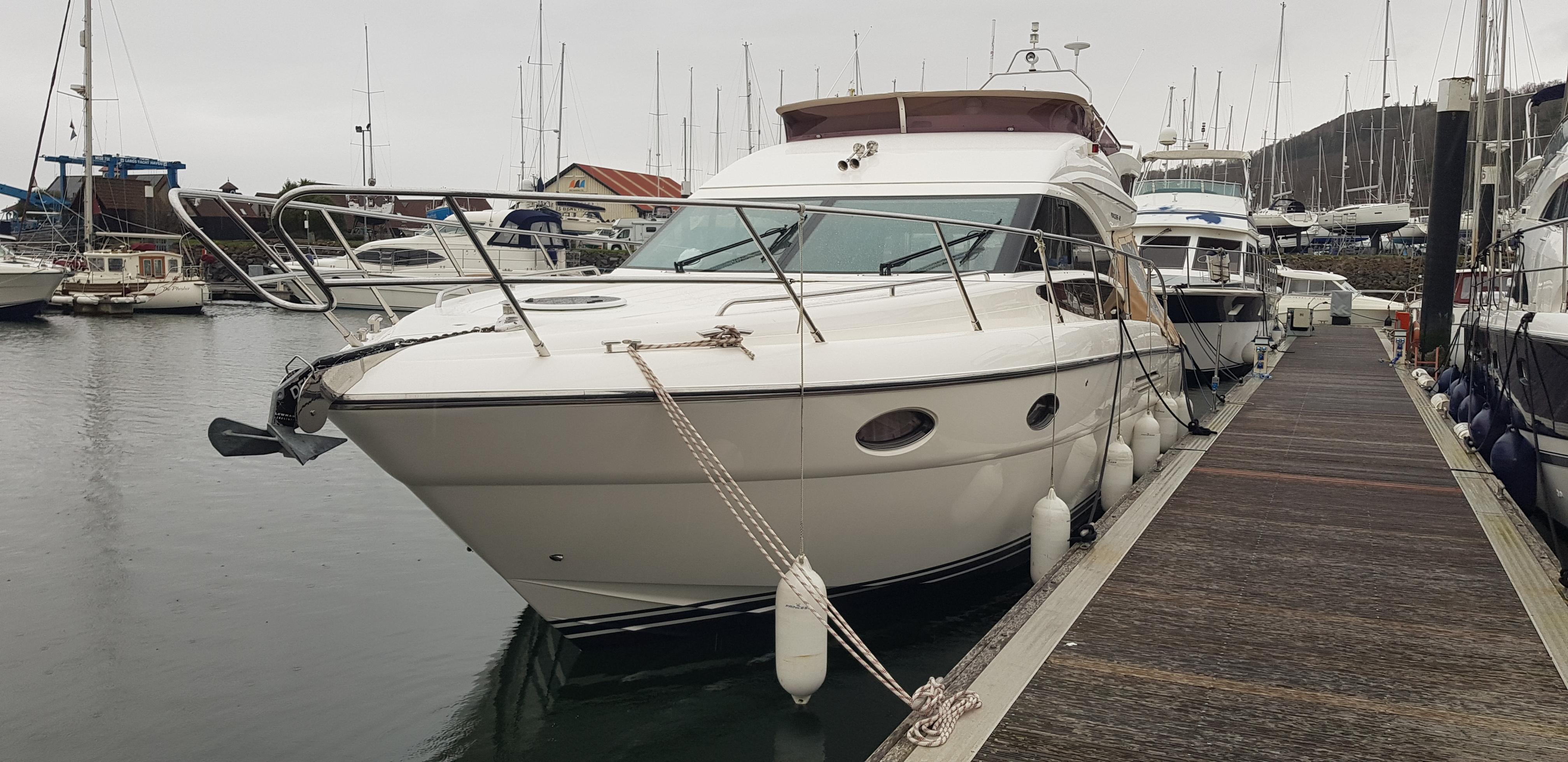 princess 42 flybridge motor yacht for sale