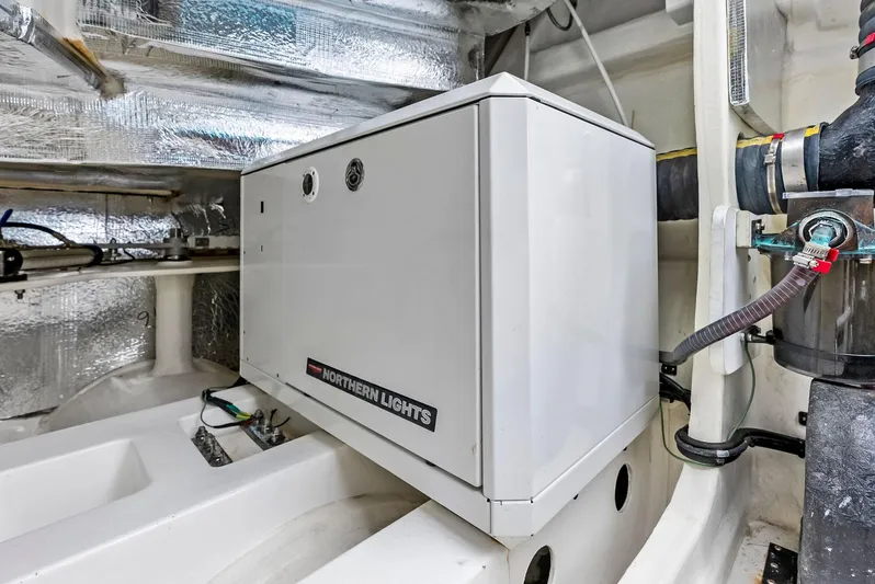 53 Powercat Yacht Photos Pics Northern Lights generator in 2021 Leopard 53 Powercat engine room.