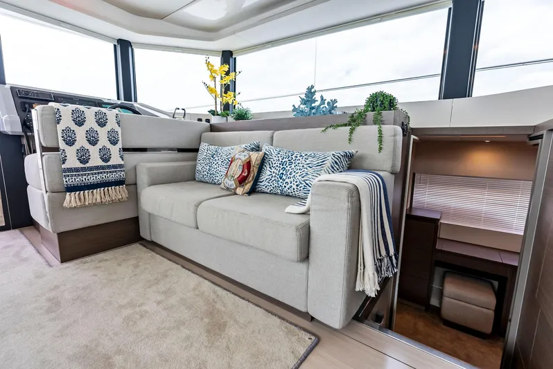 53 Powercat Yacht Photos Pics 