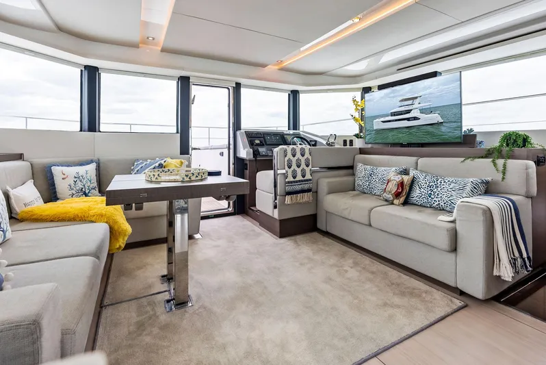 53 Powercat Yacht Photos Pics 