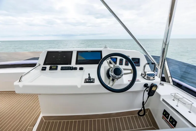 53 Powercat Yacht Photos Pics 