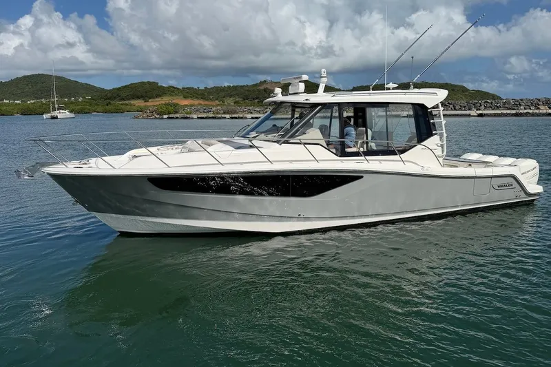 La Grisselle Yacht Photos Pics 