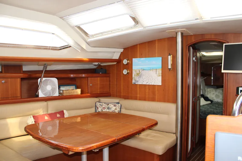 Encore Yacht Photos Pics 