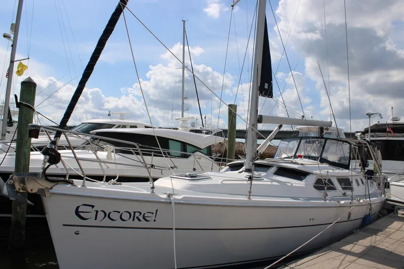 Encore Yacht Photos Pics 