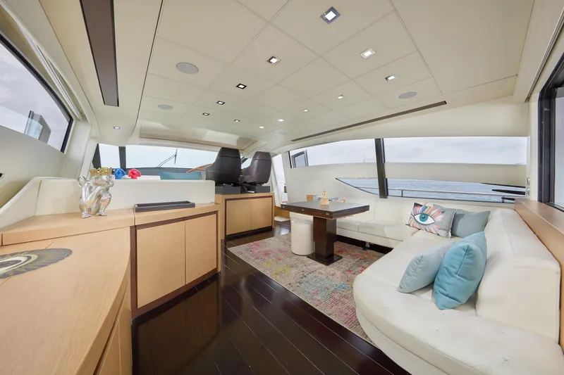  Yacht Photos Pics pershing 72