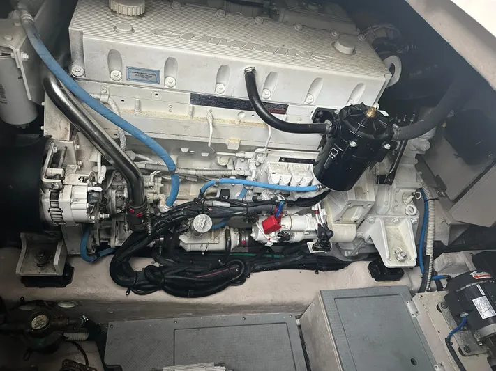  Yacht Photos Pics Engine compartment of a 2015 Sea Ray 510 Fly yacht, showcasing mechanical components.