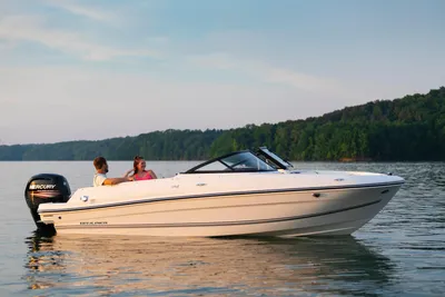 Bayliner VR4