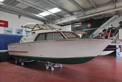 1971 Coronet 24 Cabin