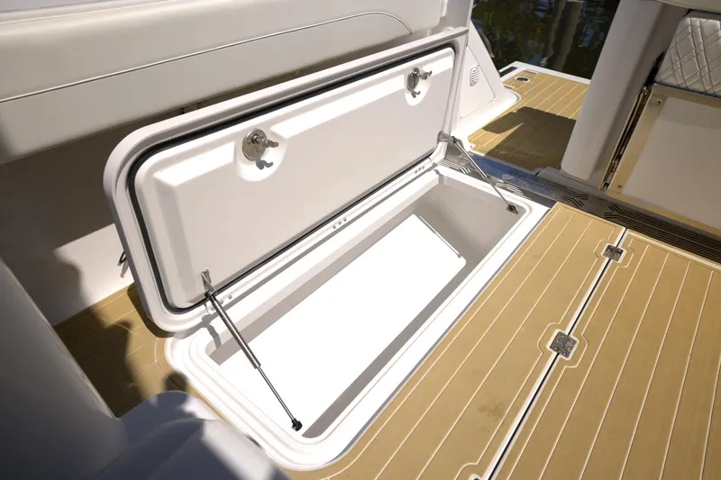 New! Hybrid Design Yacht Photos Pics Open storage compartment on 2025 Century NAV4100 CC-H boat deck.
