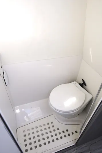 New! Hybrid Design Yacht Photos Pics 