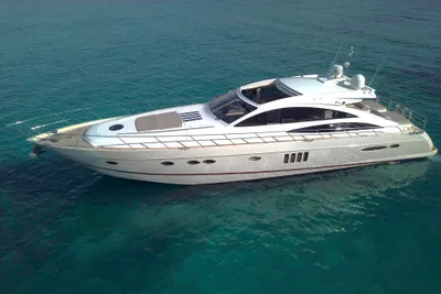 2006 Princess V70