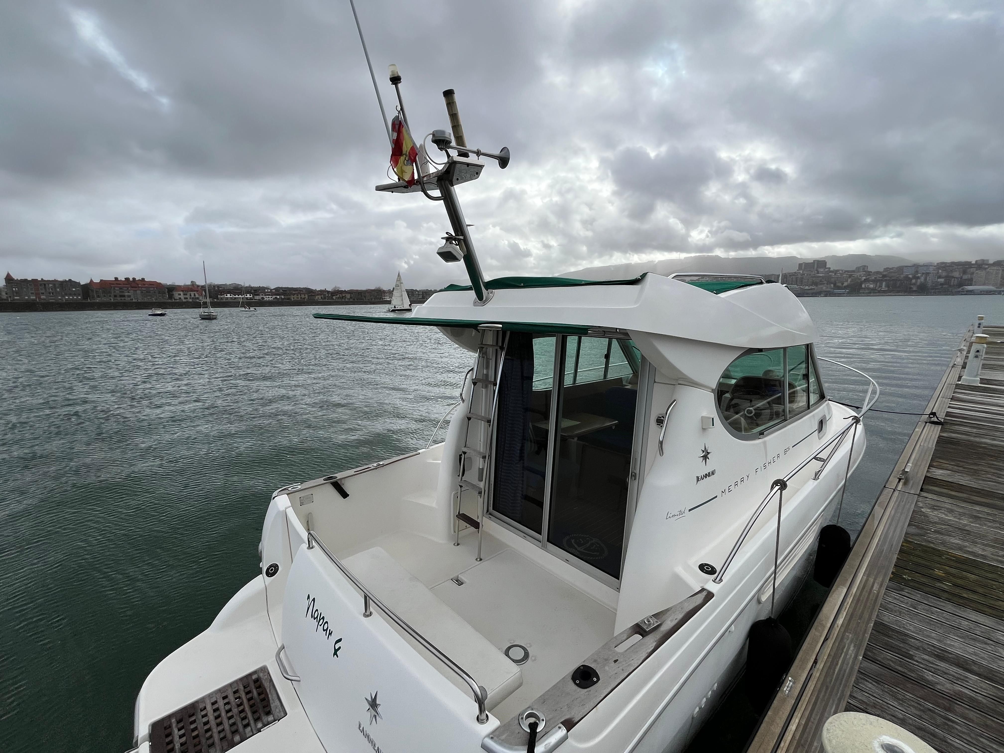 2007 Jeanneau Merry Fisher 805