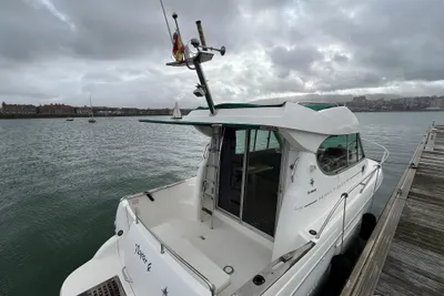 2007 Jeanneau Merry Fisher 805