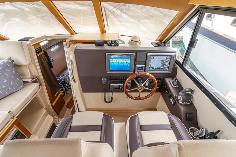 C-worthy III Yacht Photos Pics 