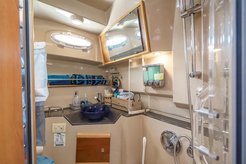 C-worthy III Yacht Photos Pics 