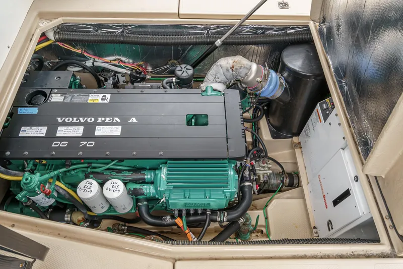 C-worthy III Yacht Photos Pics 