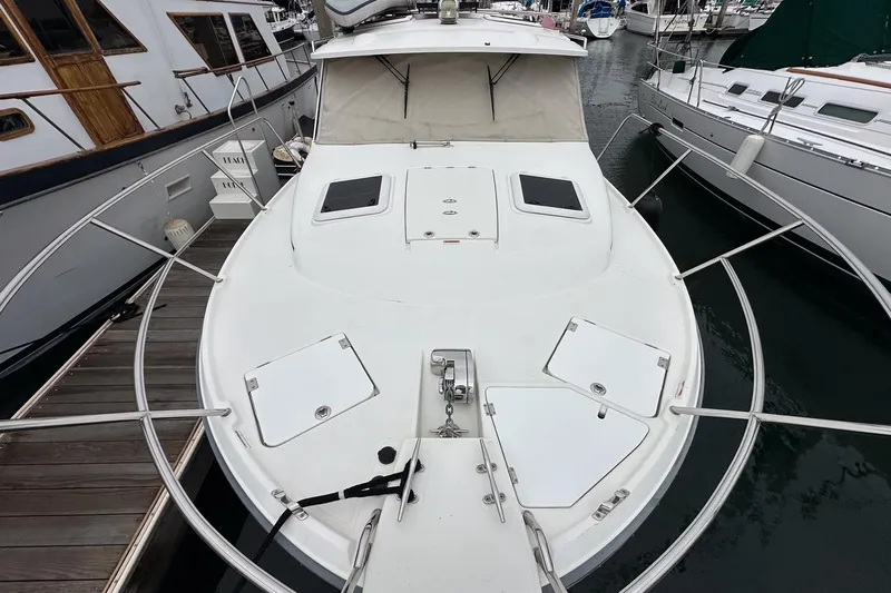 C-worthy III Yacht Photos Pics 