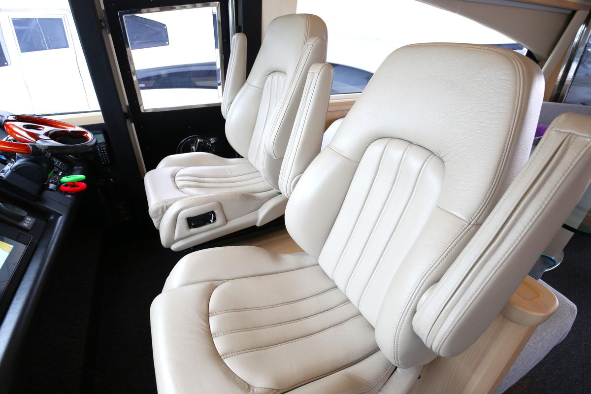 2006 Princess 71 
