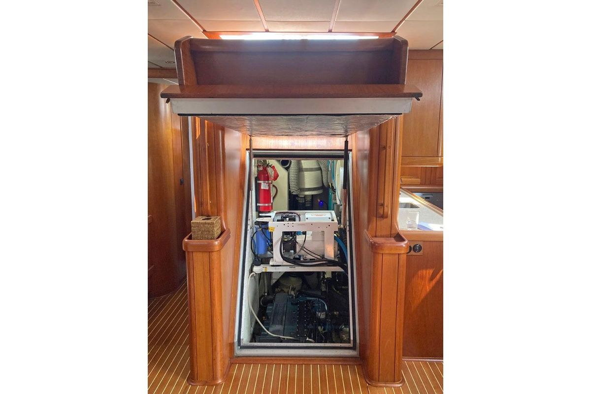 2002 Nautor Swan 81 