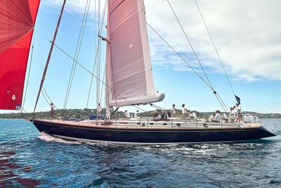 Yacht