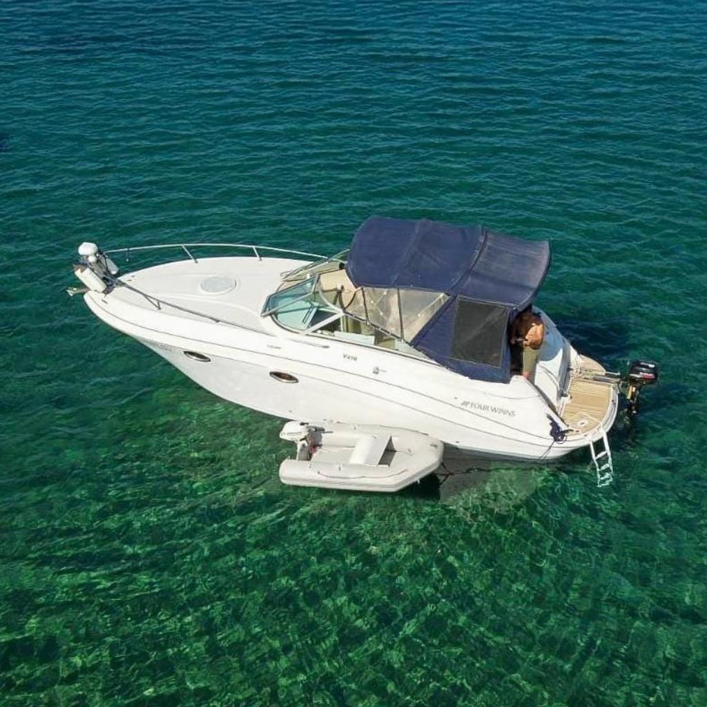 2008 Four Winns V278