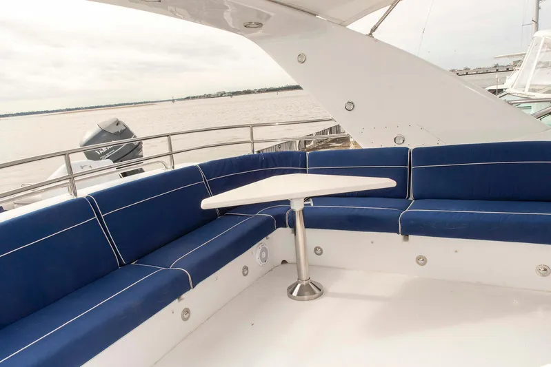 Due South Yacht Photos Pics 