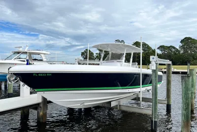 Intrepid 335 Open