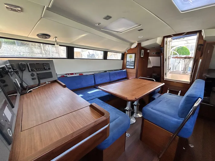 Nusquama Yacht Photos Pics 