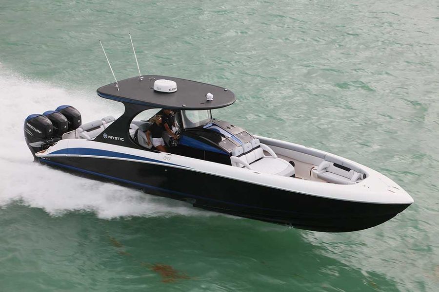 2020 Mystic Powerboats M3800