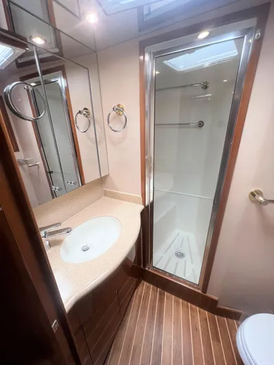 Fresh Air Yacht Photos Pics 