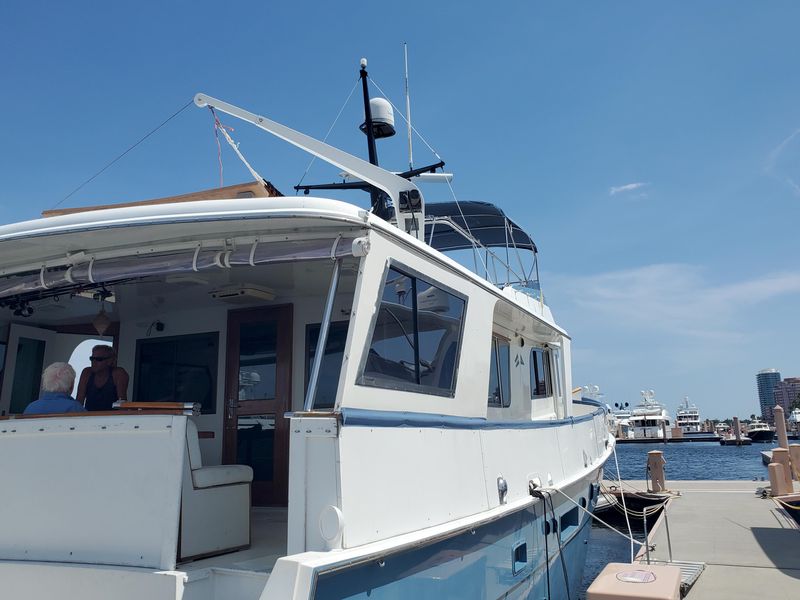 1978 Hatteras 58 LRC