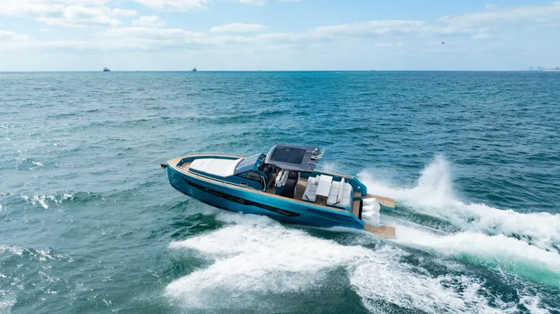 Strade Blu Yacht Photos Pics 2024 Fiart 39 Seawalker cruising on open ocean waters.