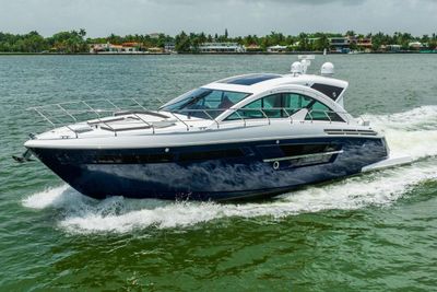 Yacht