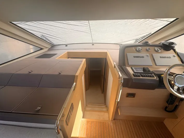  Yacht Photos Pics 2016 BENETEAU MONTE CARLO 5 - Image 18