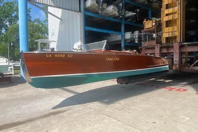 Grand Craft Classic Runabout