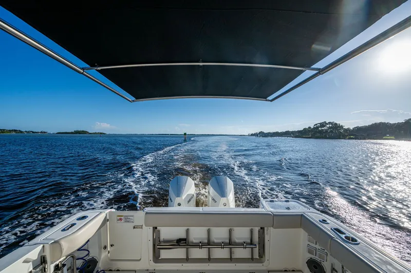  Yacht Photos Pics 2023 BOSTON WHALER 325 CONQUEST - Image 25