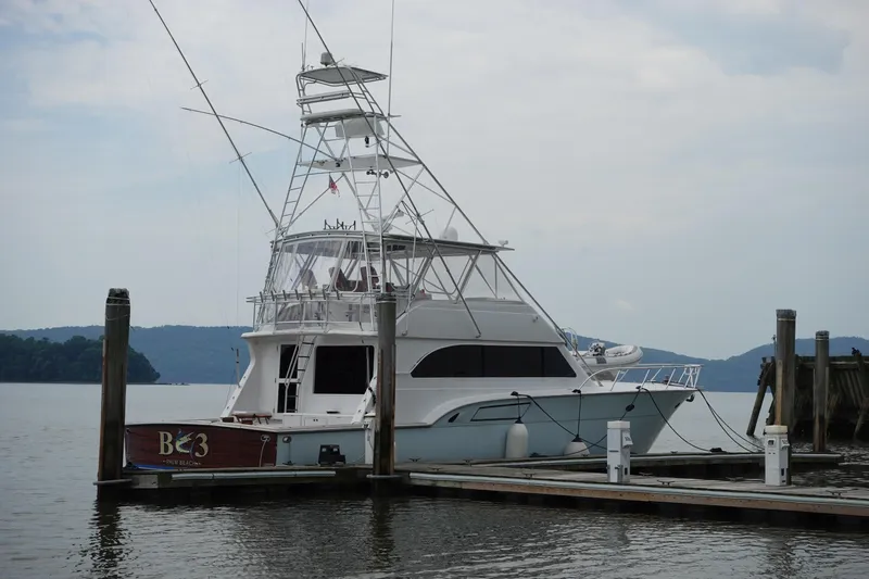  Yacht Photos Pics 1988 Donzi Z-65 Tournament Fisherman yacht docked at a marina.