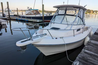 Grady-White Gulfstream 232